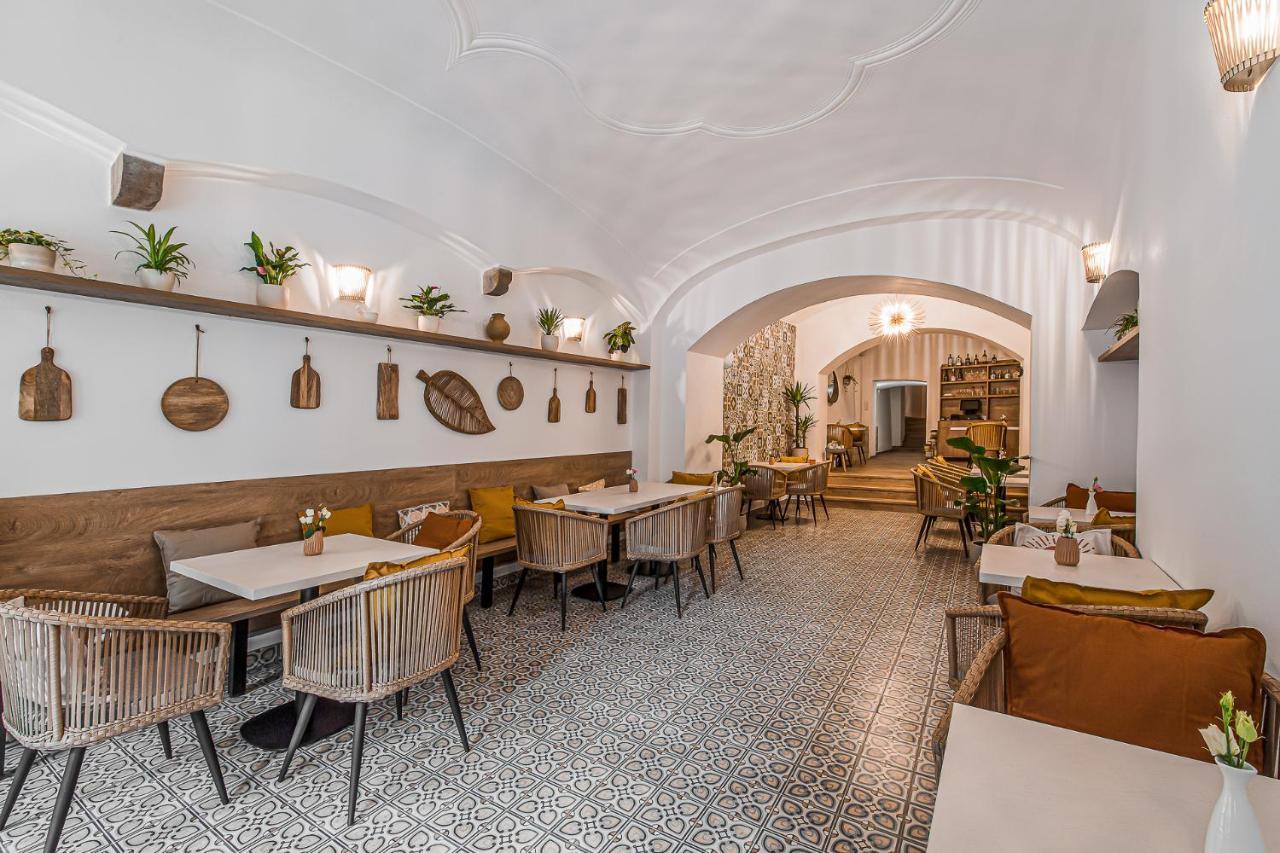 Apartmany Kolegium Presov Bagian luar foto