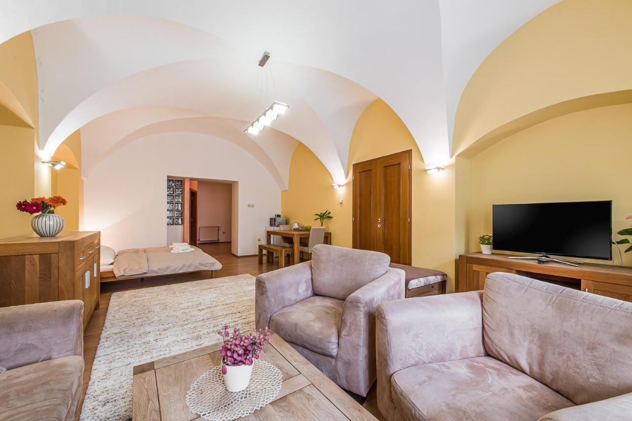 Apartmany Kolegium Presov Bagian luar foto